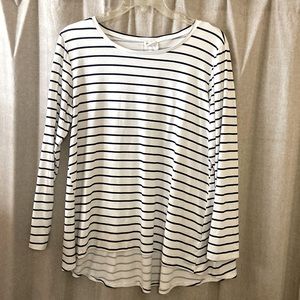 Wide neck high low tunic